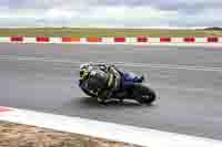 cadwell-no-limits-trackday;cadwell-park;cadwell-park-photographs;cadwell-trackday-photographs;enduro-digital-images;event-digital-images;eventdigitalimages;navarra;no-limits-trackdays;peter-wileman-photography;racing-digital-images;trackday-digital-images;trackday-photos